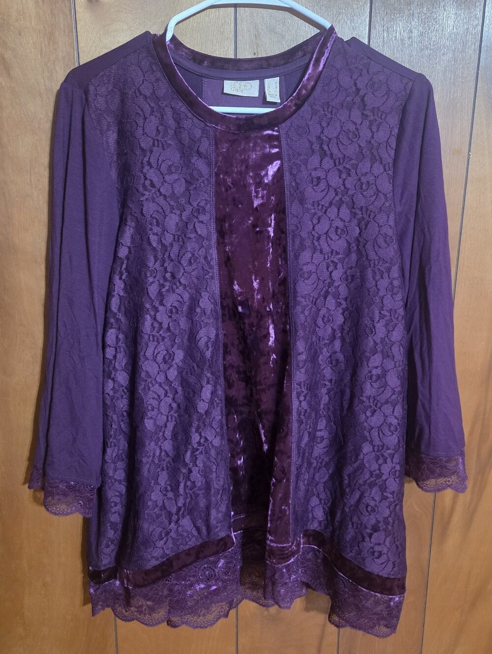 LOGO by Lori Goldstein Velvet Witchy Purple Lace Blouse Size Medium